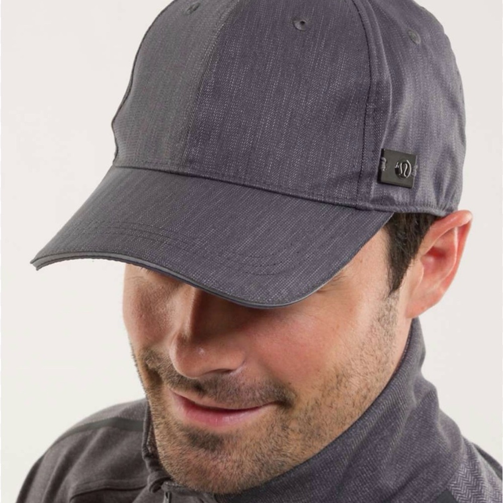 Lululemon Homerun Hat
Black Dark Slate Herringbone